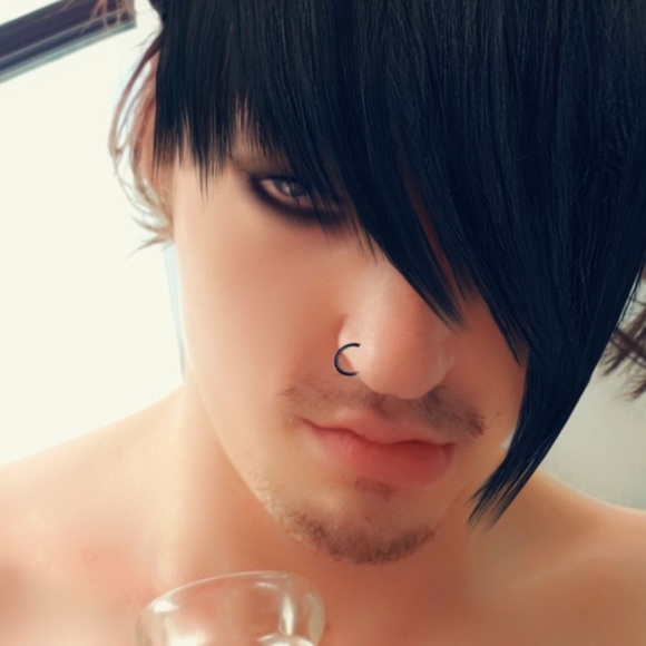 Meet your Posher, Alexie - Picture 1 of 1